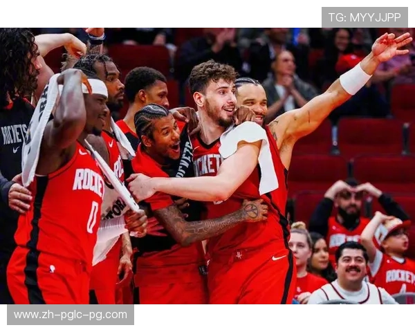 火箭队球员2017年照片集锦及赛季表现总结