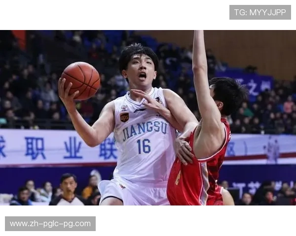 广东籍球员在CBA联赛的年薪及合同情况